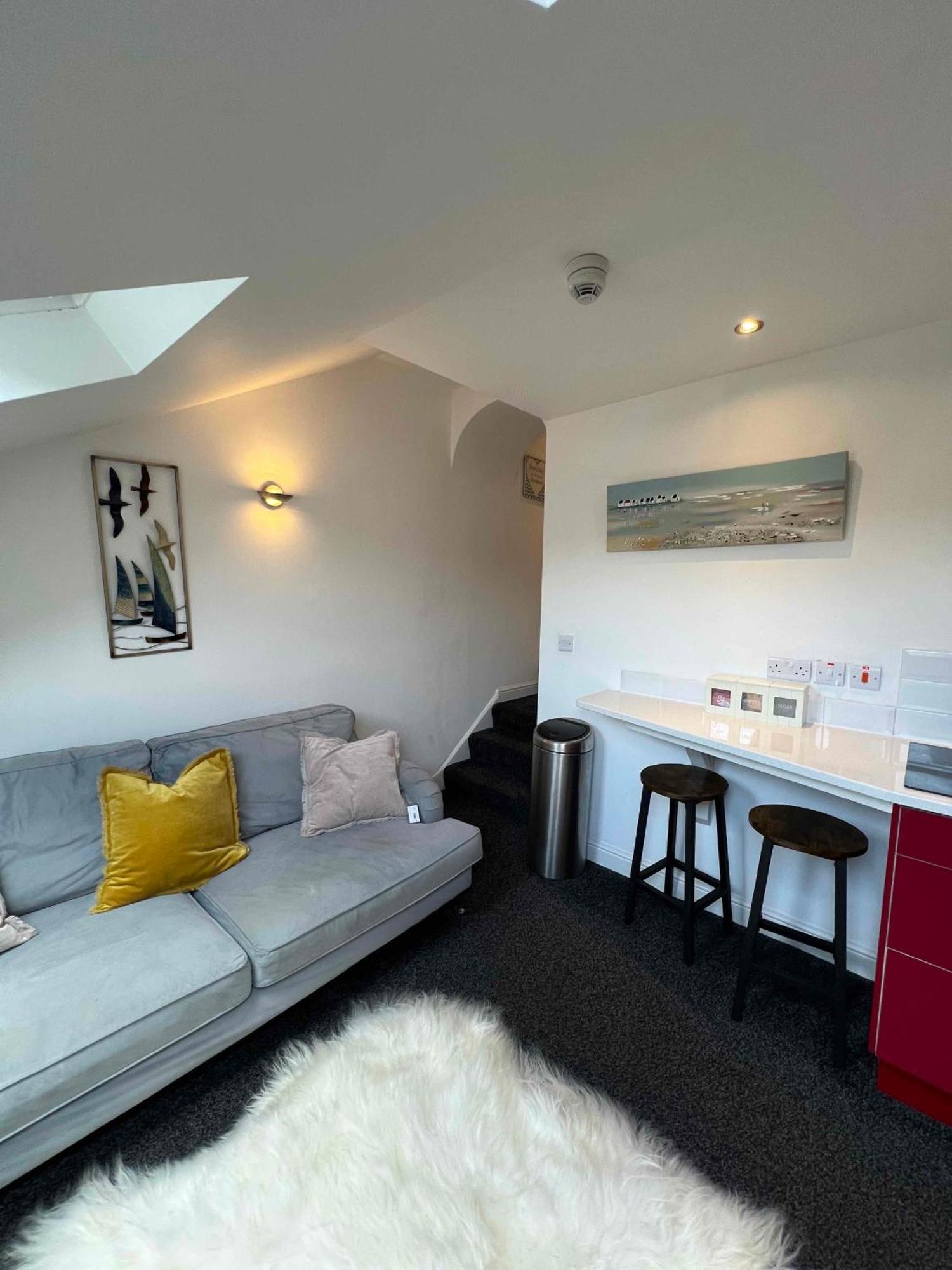Marine Terrace Apartments Крикийт Екстериор снимка