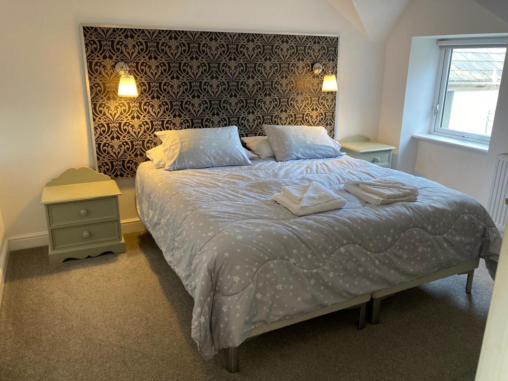 Marine Terrace Apartments Крикийт Екстериор снимка