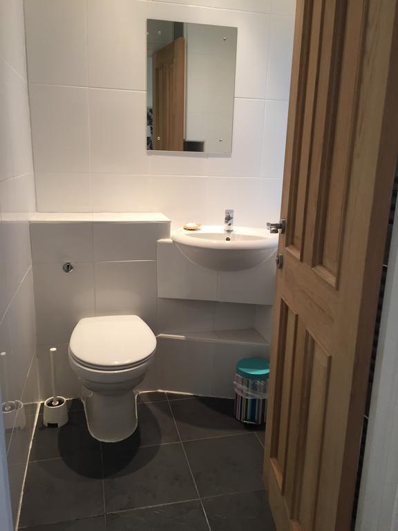 Marine Terrace Apartments Крикийт Екстериор снимка