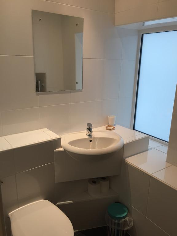 Marine Terrace Apartments Крикийт Екстериор снимка